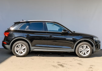 Подержанный автомобиль Audi Q5 2017 года (4 фото)