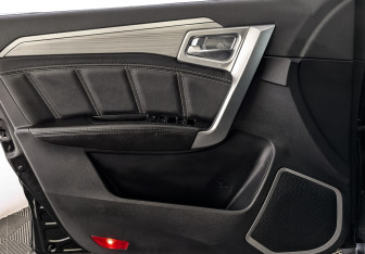 Подержанный автомобиль Geely Emgrand X7 2018 года (19 фото)