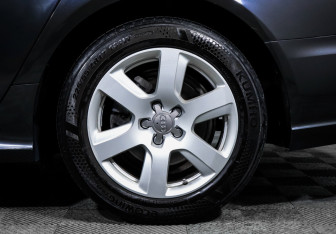 Подержанный автомобиль Audi A6 Sedan 2015 года (15 фото)