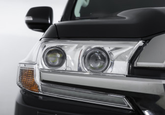Подержанный автомобиль Toyota Land Cruiser Suv 2018 года (25 фото)