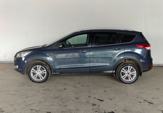 Подержанный автомобиль Ford Kuga 2013 года (7 фото)