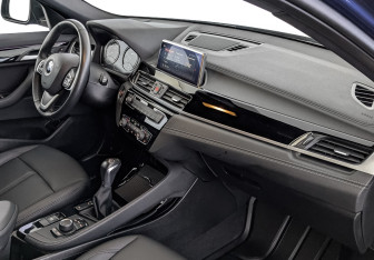 Подержанный автомобиль BMW X2 2022 года (13 фото)