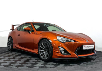 Подержанный автомобиль Toyota GT86 2012 года (3 фото)