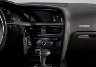 Подержанный автомобиль Audi A5 Coupe 2013 года (13 фото)