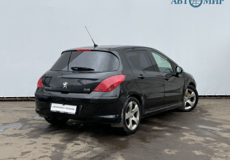 Подержанный автомобиль Peugeot 308 Hatchback 2010 года (5 фото)