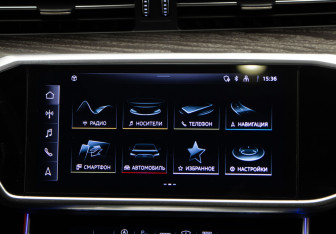 Подержанный автомобиль Audi A6 Sedan 2020 года (23 фото)