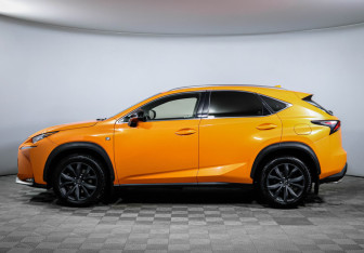 Подержанный автомобиль Lexus NX 2017 года (8 фото)