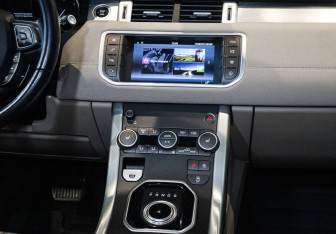 Подержанный автомобиль Land Rover Range Rover Evoque 2017 года (13 фото)