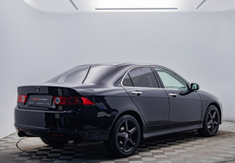 Подержанный автомобиль Honda Accord Sedan 2007 года (5 фото)