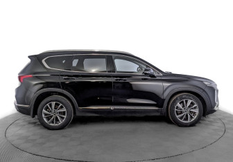 Подержанный автомобиль Hyundai Santa Fe 2020 года (4 фото)