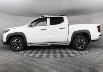 Подержанный автомобиль Changan Hunter Plus 2023 года (8 фото)