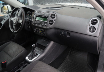 Подержанный автомобиль Volkswagen Tiguan 2012 года (7 фото)