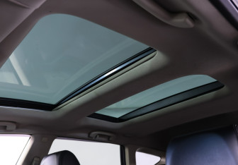 Подержанный автомобиль Nissan Murano Suv 2012 года (17 фото)