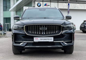 Подержанный автомобиль Geely Monjaro 2023 года (2 фото)