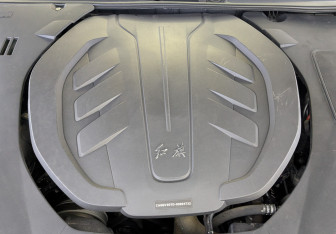 Подержанный автомобиль Hongqi H9 2021 года (9 фото)