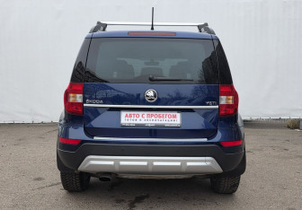 Подержанный автомобиль Skoda Yeti 2016 года (6 фото)