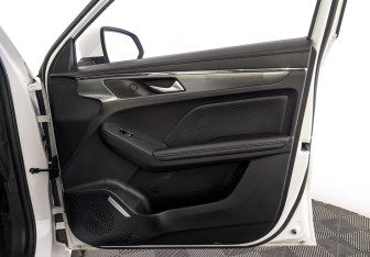 Подержанный автомобиль Haval Jolion 2022 года (24 фото)