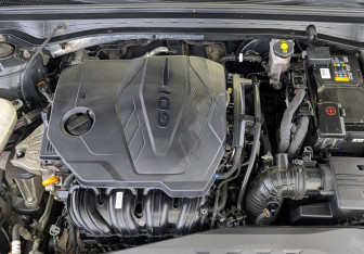 Подержанный автомобиль Kia K5 2021 года (9 фото)