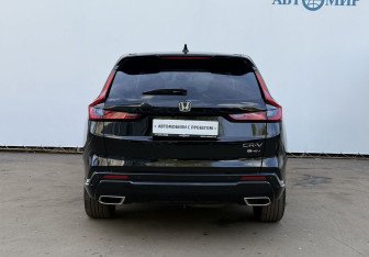 Подержанный автомобиль Honda CR-V 2024 года (6 фото)