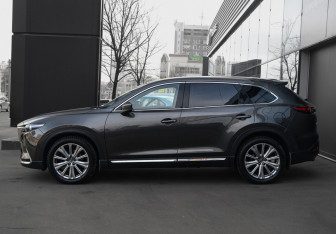 Подержанный автомобиль Mazda CX-9 2021 года (8 фото)