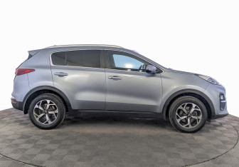 Подержанный автомобиль Kia Sportage 2019 года (4 фото)