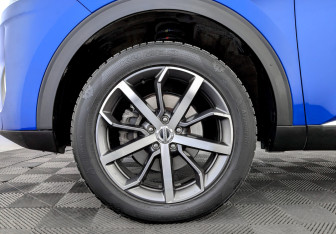 Подержанный автомобиль Haval F7x 2020 года (18 фото)
