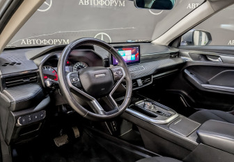 Подержанный автомобиль Haval Jolion 2022 года (16 фото)