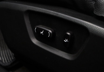 Подержанный автомобиль Opel Antara 2013 года (22 фото)