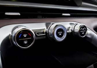 Подержанный автомобиль Exeed TXL 2024 года (30 фото)