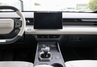 Подержанный автомобиль Jetour Dashing 2023 года (14 фото)