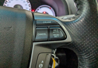 Подержанный автомобиль Honda Pilot 2012 года (4 фото)