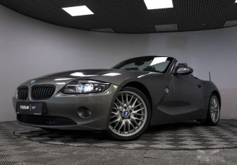 Подержанный автомобиль BMW Z4 Roadster 2004 года (37 фото)