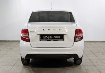 Подержанный автомобиль LADA (ВАЗ) Granta Sedan 2023 года (6 фото)