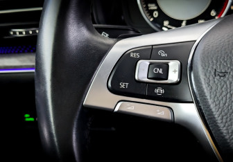 Подержанный автомобиль Volkswagen Touareg 2019 года (30 фото)