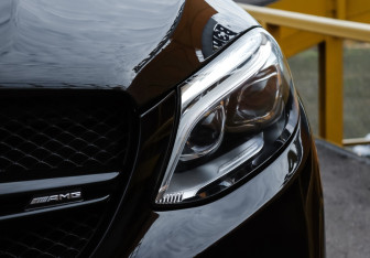 Подержанный автомобиль Mercedes-Benz GLE AMG 2017 года (20 фото)