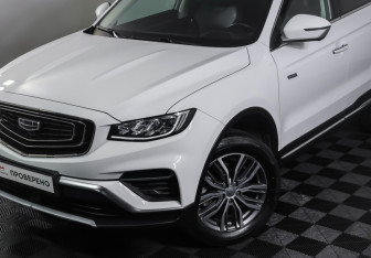 Подержанный автомобиль Geely Atlas Pro 2023 года (22 фото)