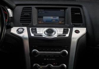 Подержанный автомобиль Nissan Murano Suv 2011 года (11 фото)