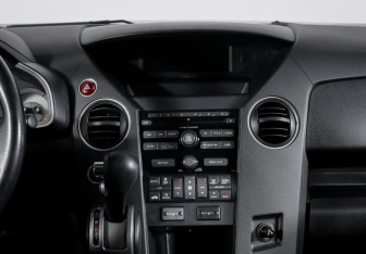 Подержанный автомобиль Honda Pilot 2013 года (13 фото)