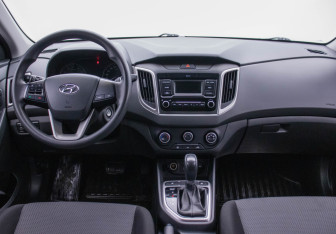 Подержанный автомобиль Hyundai Creta 2020 года (13 фото)