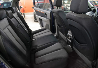 Подержанный автомобиль Hyundai Santa Fe 2007 года (12 фото)