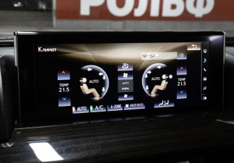 Подержанный автомобиль Lexus LX 2018 года (19 фото)