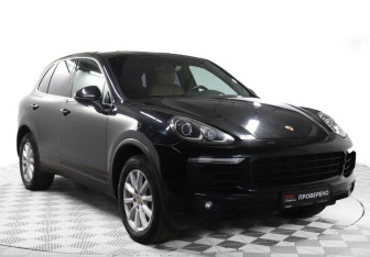 Подержанный автомобиль Porsche Cayenne 2014 года (3 фото)