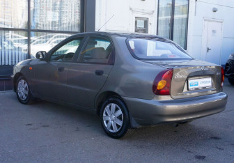 Подержанный автомобиль ЗАЗ Chance Sedan 2012 года (7 фото)