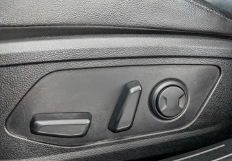 Подержанный автомобиль Hyundai Sonata 2022 года (30 фото)