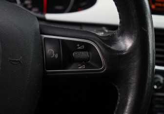 Подержанный автомобиль Audi A4 Wagon 2010 года (17 фото)