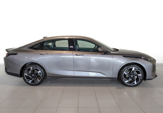 Новый Changan Lamore 2024 (4 фото)