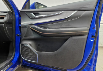 Подержанный автомобиль Exeed LX 2022 года (17 фото)