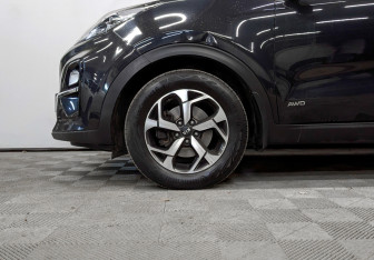 Подержанный автомобиль Kia Sportage 2020 года (17 фото)