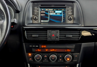 Подержанный автомобиль Mazda CX-5 2013 года (15 фото)