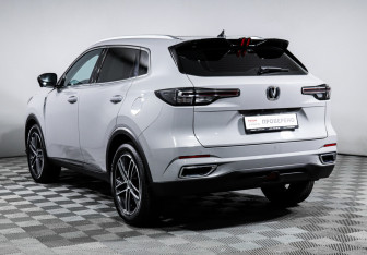 Подержанный автомобиль Changan CS55PLUS 2023 года (7 фото)